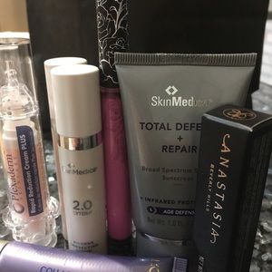 Beauty Bundle: anastasia, skinmedica, plexaderm